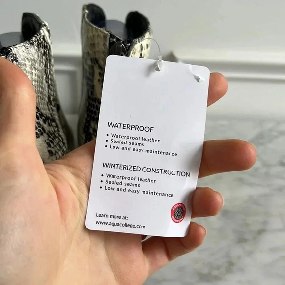 Emily Booties Natural Snake Leather Size 7.5 8 - Picture 3 of 8